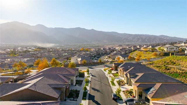11855 Sagecrest Court, Corona, CA 92883