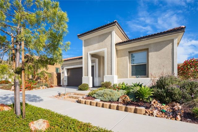 11855 Sagecrest Court, Corona, CA 92883