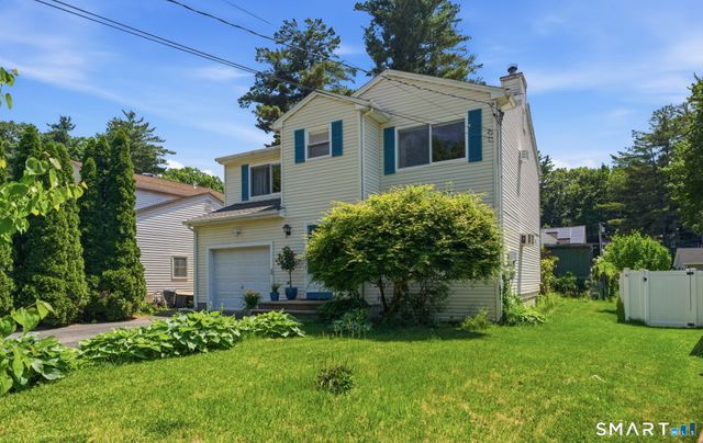 75 Burlington Road, Farmington, CT 06085