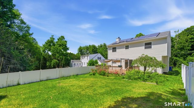 75 Burlington Road, Farmington, CT 06085