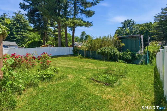 75 Burlington Road, Farmington, CT 06085