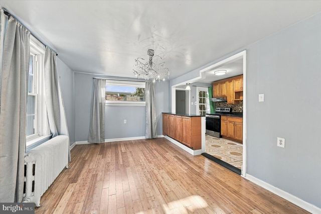 100 W WASHINGTON LN, Philadelphia, PA 19144