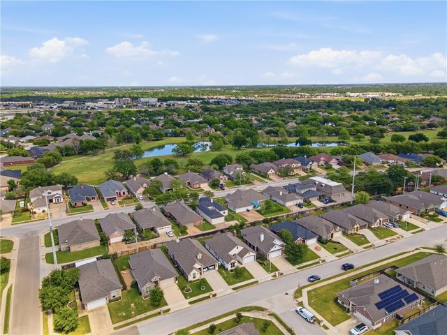 3114 Peterson Way, Bryan, TX 77802