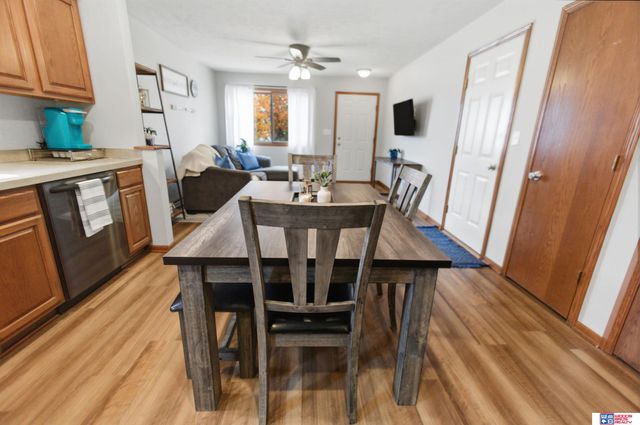 1120 Garden Valley Road, Lincoln, NE 68521