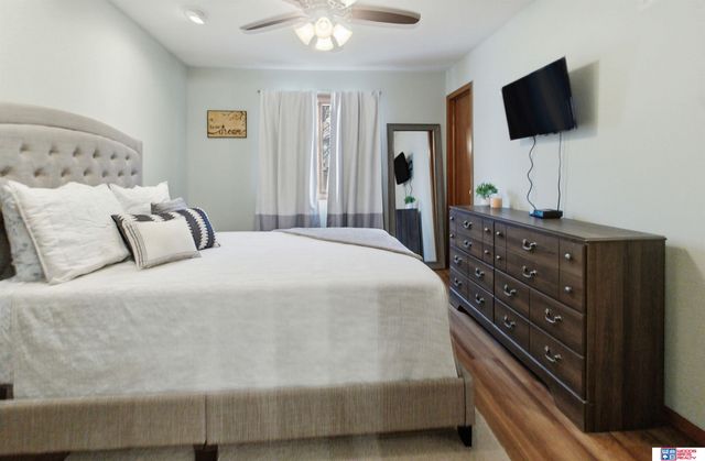 1120 Garden Valley Road, Lincoln, NE 68521