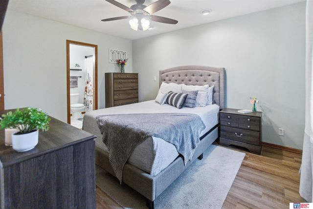 1120 Garden Valley Road, Lincoln, NE 68521