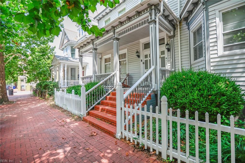 430 South St Apt 4, Portsmouth, VA 23704