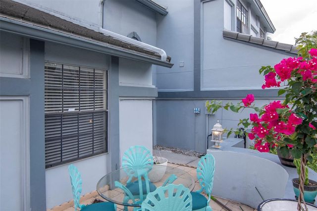 4234 BRENTWOOD PARK CIRCLE, Tampa, FL 33624