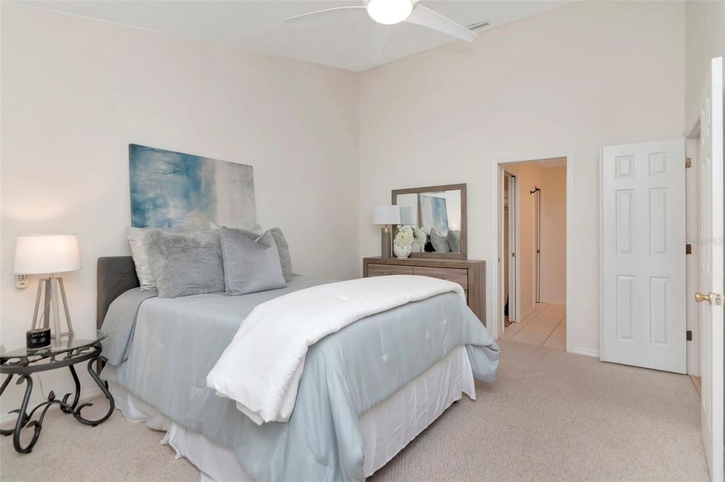 Image 21 of property listing at 4234 BRENTWOOD PARK CIRCLE, Tampa, FL 33624