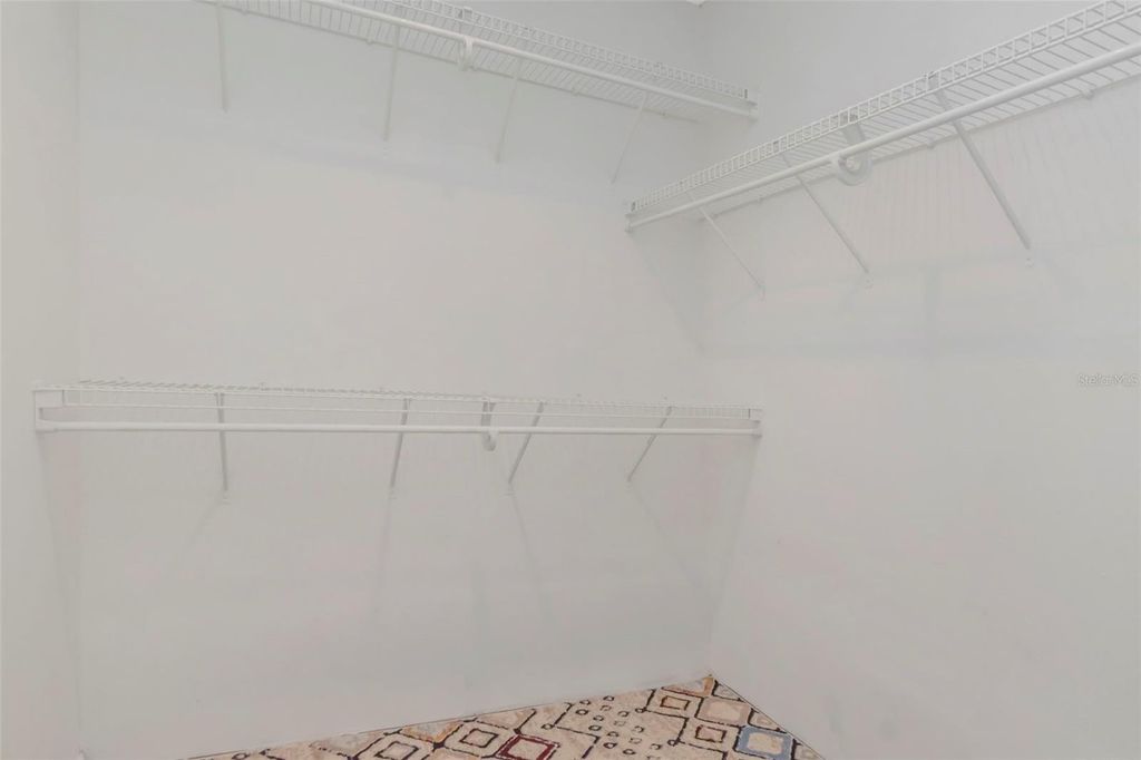 Image 23 of property listing at 4234 BRENTWOOD PARK CIRCLE, Tampa, FL 33624