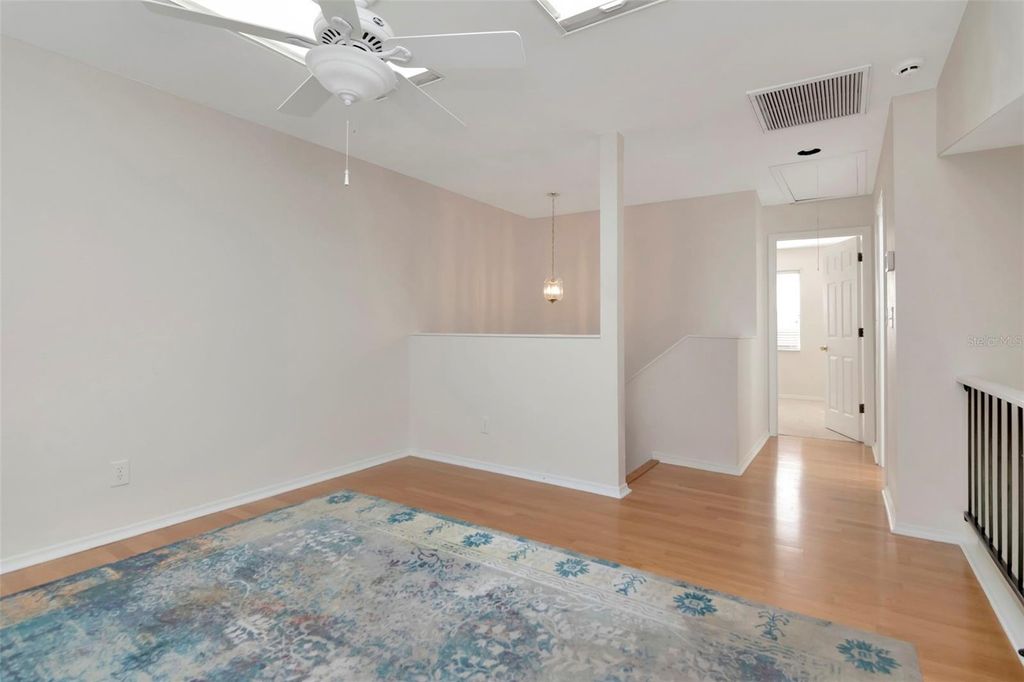 Image 25 of property listing at 4234 BRENTWOOD PARK CIRCLE, Tampa, FL 33624