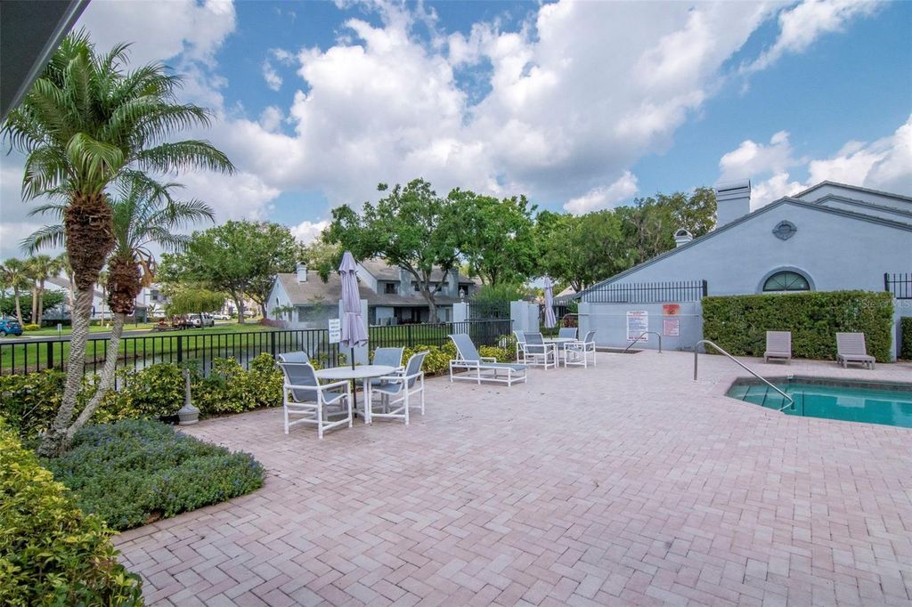 Image 39 of property listing at 4234 BRENTWOOD PARK CIRCLE, Tampa, FL 33624