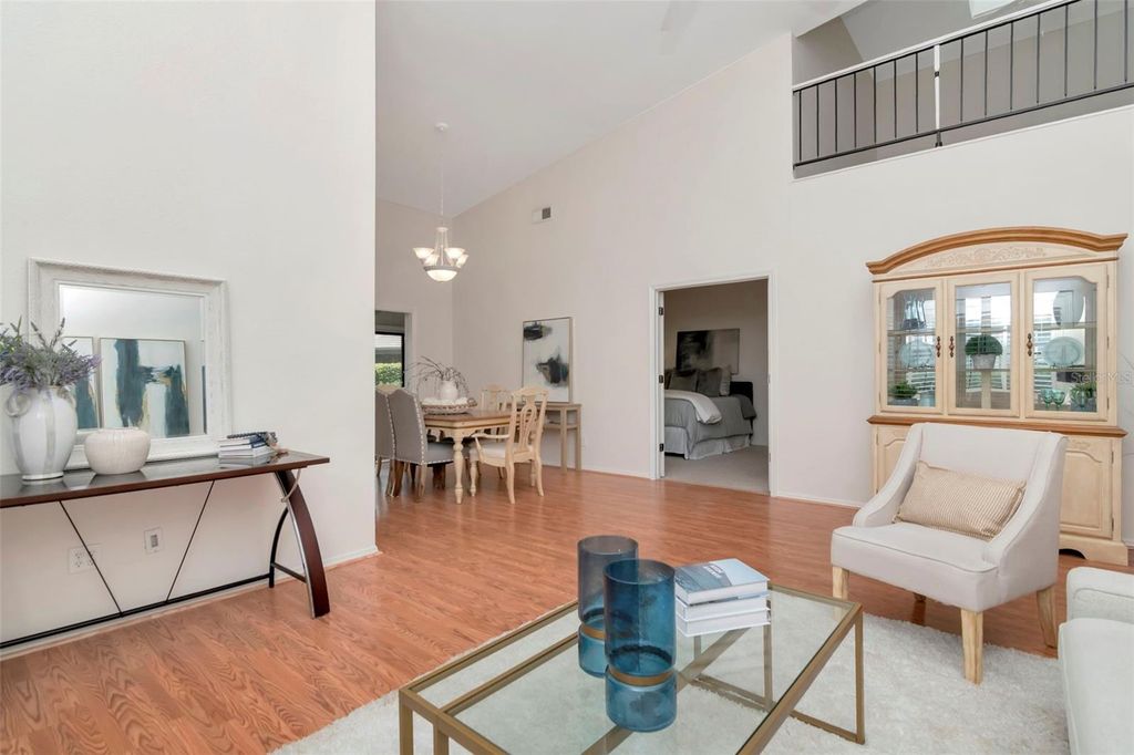 Image 8 of property listing at 4234 BRENTWOOD PARK CIRCLE, Tampa, FL 33624