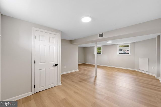250 FAIRVIEW AVE, West Berlin, NJ 08091