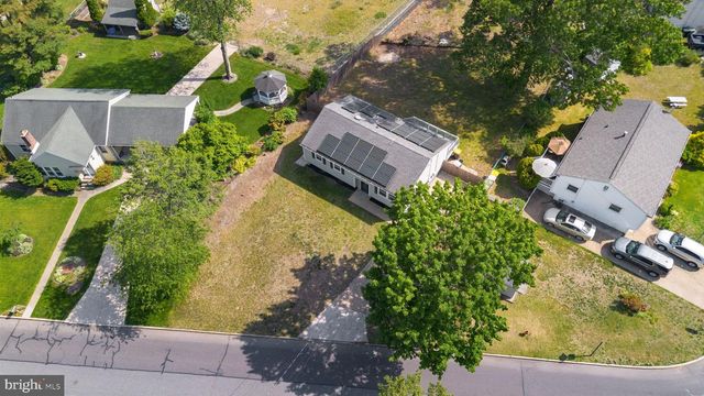250 FAIRVIEW AVE, West Berlin, NJ 08091