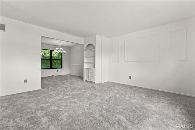 221 Blanc Lee Drive, Belleville, IL 62226