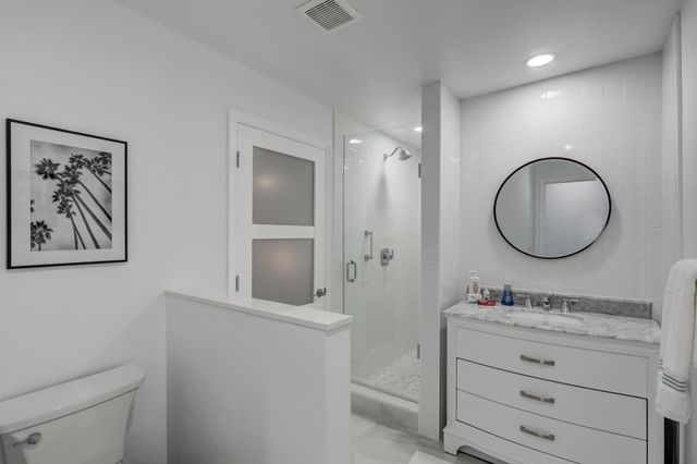 6 Lexington Lane E D, Palm Beach Gardens, FL 33418