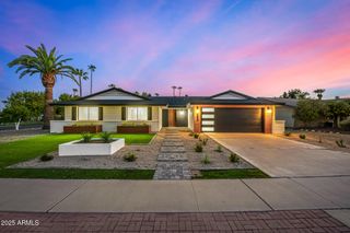 685 E PALM Street, Litchfield Park, AZ 85340