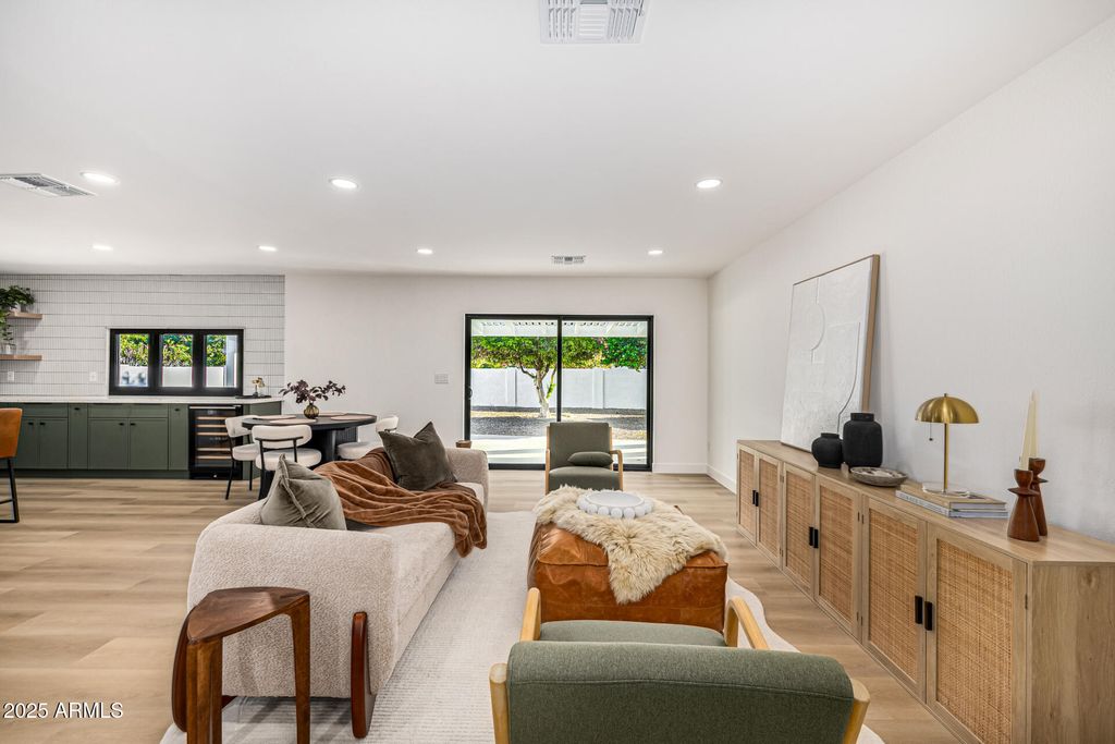 Image 13 of property listing at 685 E PALM Street, Litchfield Park, AZ 85340