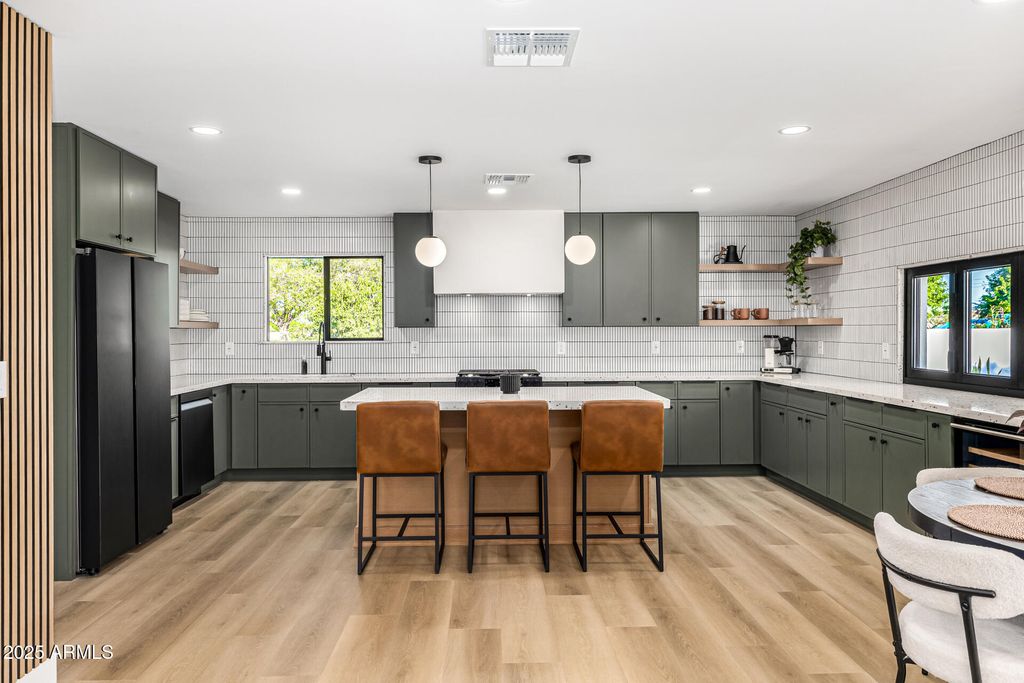 Image 16 of property listing at 685 E PALM Street, Litchfield Park, AZ 85340