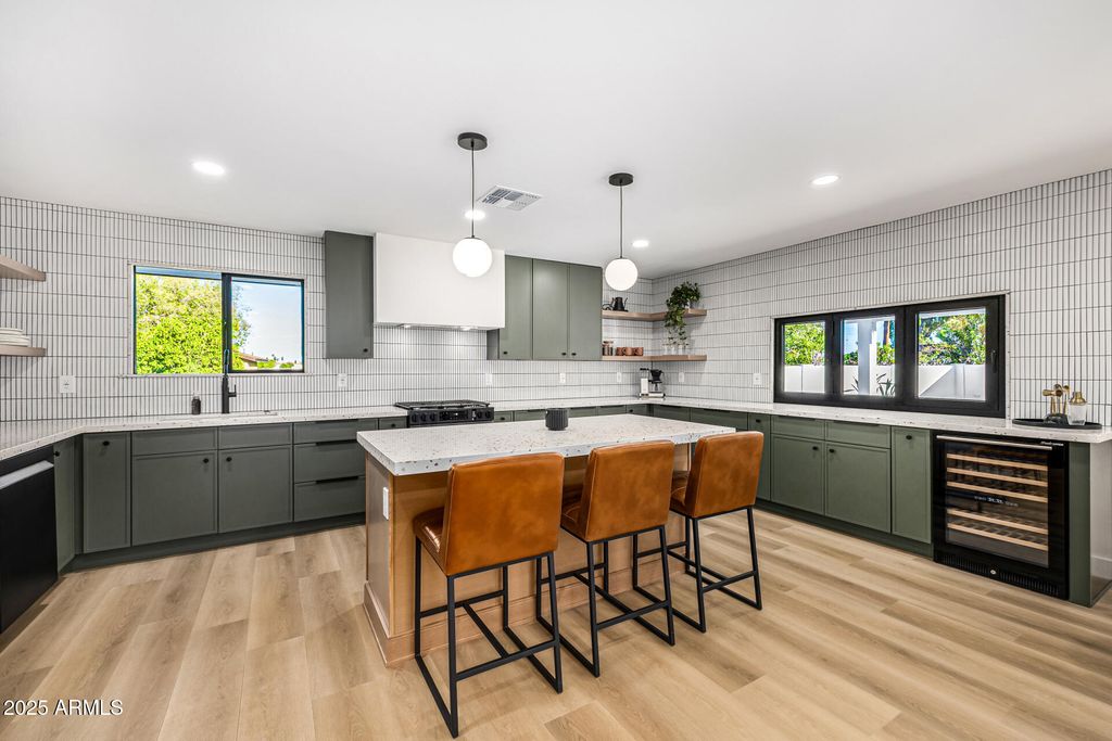 Image 17 of property listing at 685 E PALM Street, Litchfield Park, AZ 85340