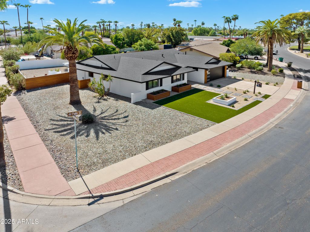 Image 52 of property listing at 685 E PALM Street, Litchfield Park, AZ 85340