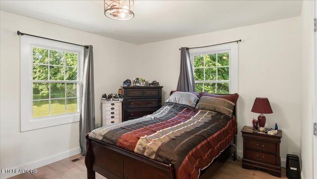 2322 Parkway Drive, Knoxville, TN 37918