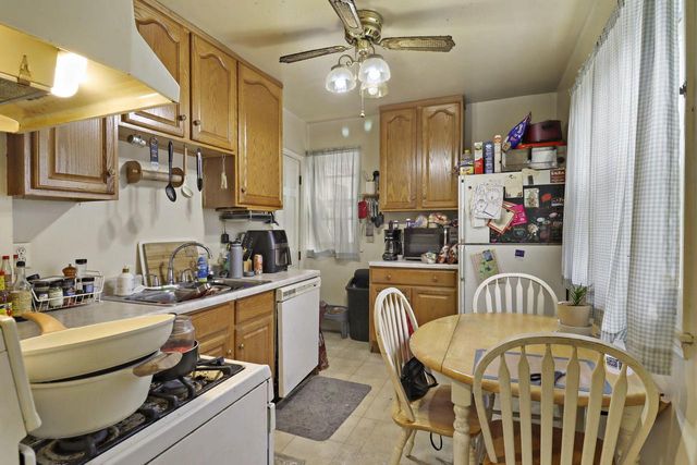7732 15th AVENUE, Kenosha, WI 53143