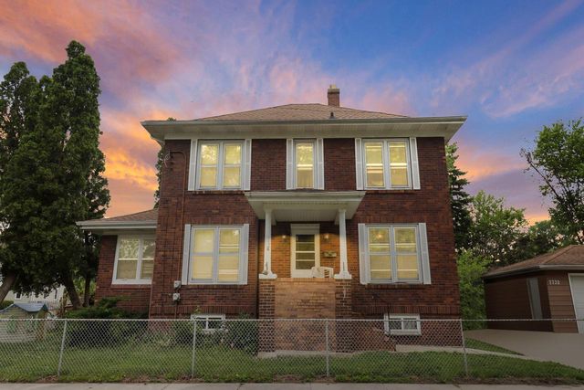 7732 15th AVENUE, Kenosha, WI 53143
