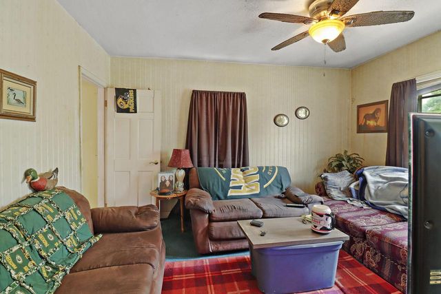 7732 15th AVENUE, Kenosha, WI 53143