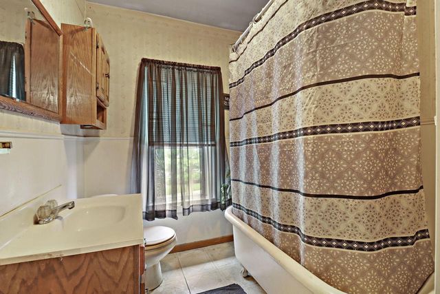 7732 15th AVENUE, Kenosha, WI 53143
