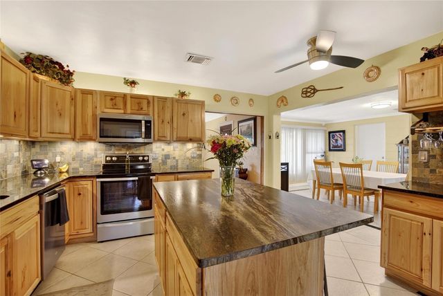 3779 BENSON AVENUE N, St Petersburg, FL 33713