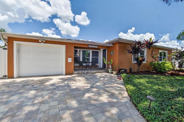 3779 BENSON AVENUE N, St Petersburg, FL 33713