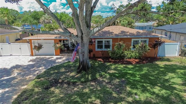 3779 BENSON AVENUE N, St Petersburg, FL 33713