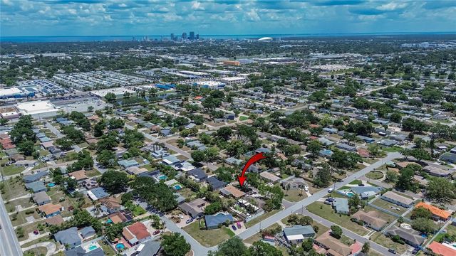 3779 BENSON AVENUE N, St Petersburg, FL 33713