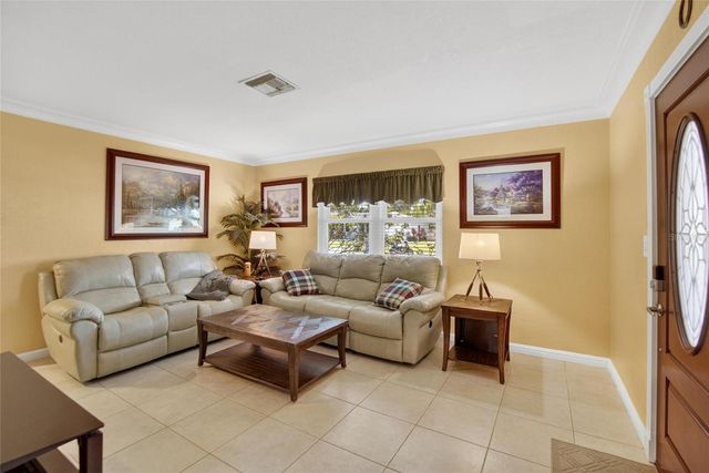 3779 BENSON AVENUE N, St Petersburg, FL 33713