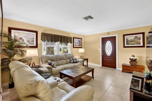 3779 BENSON AVENUE N, St Petersburg, FL 33713