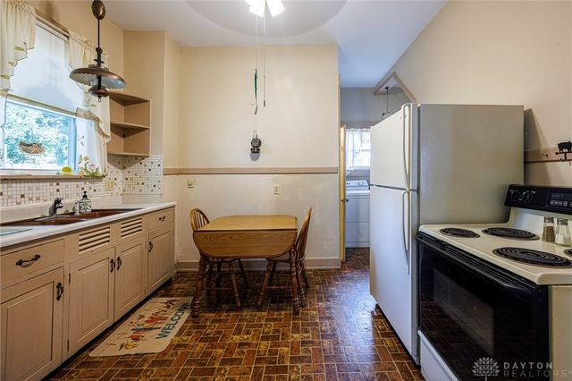 516 N King Street, Xenia, OH 45385