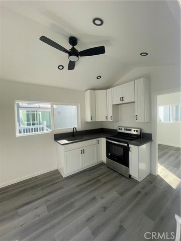 1020 Bradbourne Avenue, Duarte, CA 91010