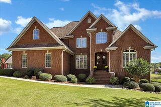 2212 LAKE SHORE DRIVE SW, Cullman, AL 35057