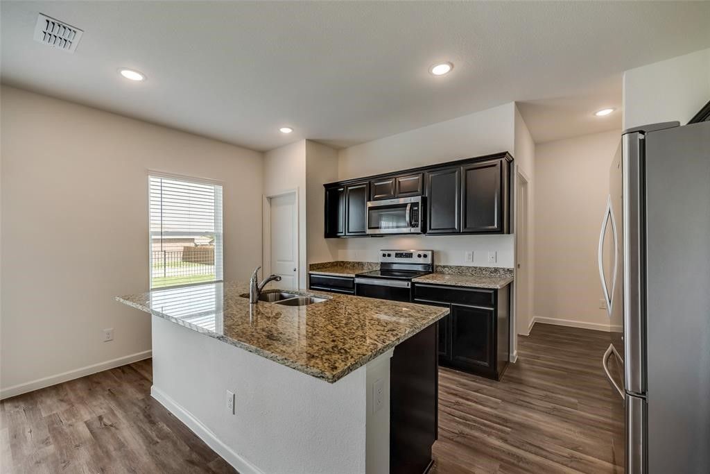 713 Peach Tree Lane, Anna, TX 75409