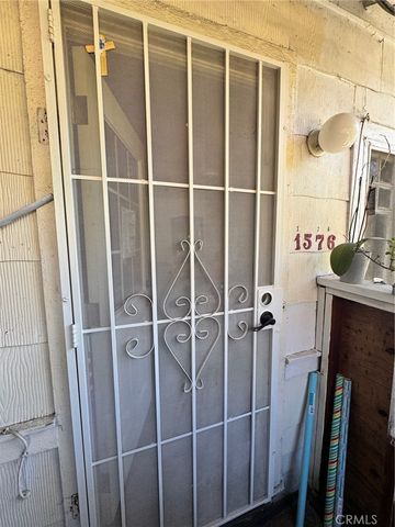 1574 Donaldson Street, Los Angeles, CA 90026