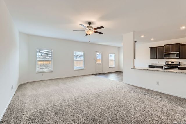 3961 PRAIRIE CRK, New Braunfels, TX 78132