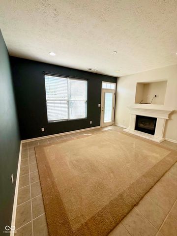 13517 Molique Boulevard, Fishers, IN 46037