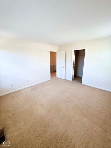 13517 Molique Boulevard, Fishers, IN 46037