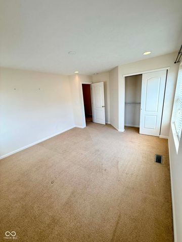 13517 Molique Boulevard, Fishers, IN 46037