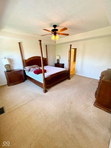 13517 Molique Boulevard, Fishers, IN 46037