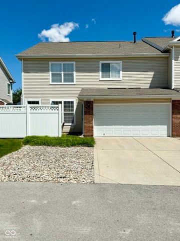 13517 Molique Boulevard, Fishers, IN 46037
