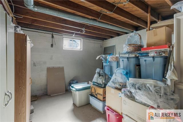 55 Eiseman Avenue, Piscataway, NJ 08854