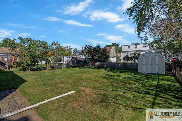 55 Eiseman Avenue, Piscataway, NJ 08854